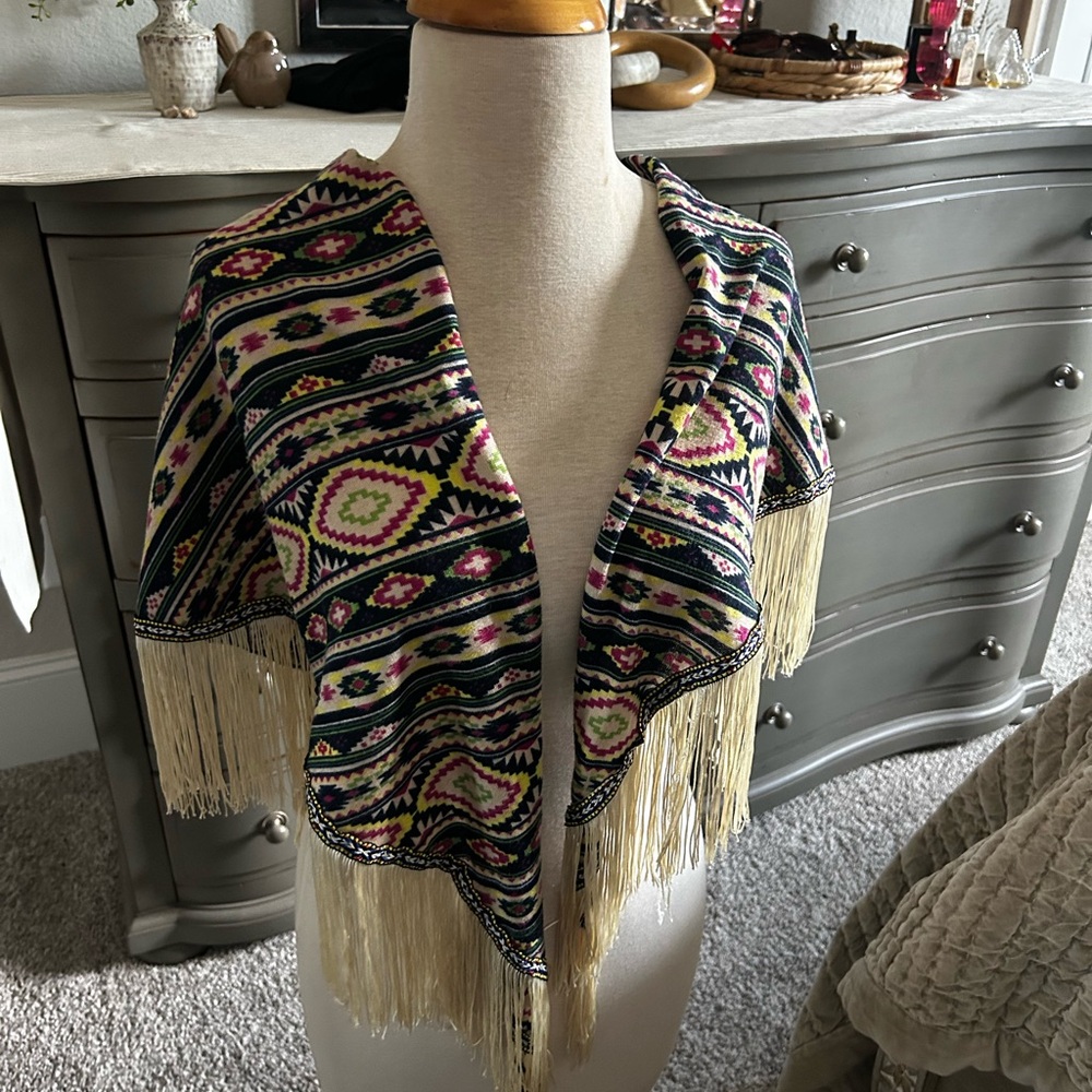 Multicolor Patterned Fringe Shawl